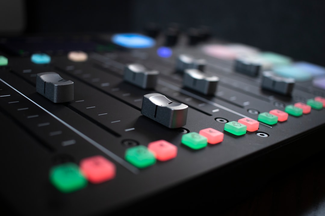 Top Health and Fitness Podcasts for Wellness Enthusiasts